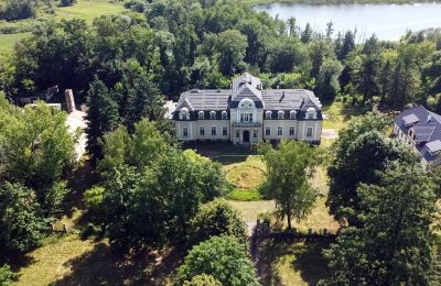 Castle for sale Mielno, Greater Poland Voivodeship, Front view