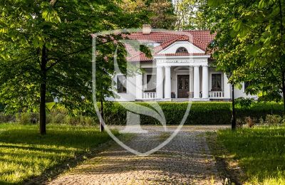 Manor House for sale Przedbórz, Łódź Voivodeship, Access