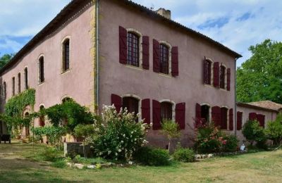 Castle for sale 31000 Toulouse, Occitania, Exterior View