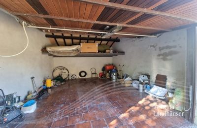 Farmhouse for sale Sarteano, Tuscany, RIF 3009 Garage