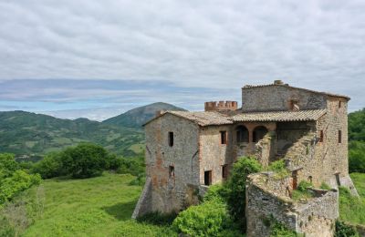 Medieval Castle for sale 06019 Umbertide, Umbria, Image 4/33