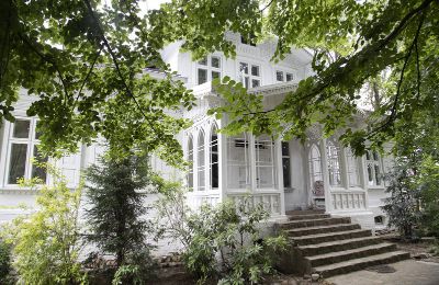 Manor House for sale Lichnowy, Pomeranian Voivodeship, Front view