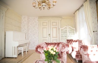 Manor House for sale Lichnowy, Pomeranian Voivodeship, Living Room