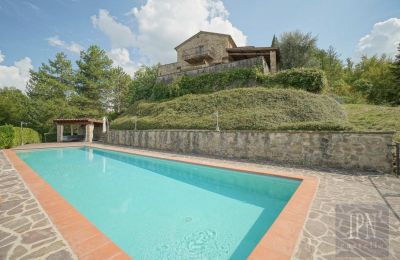 Farmhouse for sale 06026 Pietralunga, Umbria, Image 6/28