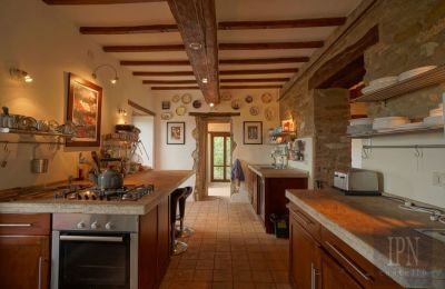 Farmhouse for sale 06026 Pietralunga, Umbria, Image 7/28