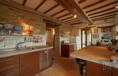 Farmhouse for sale 06026 Pietralunga, Umbria, Image 8/28