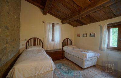 Farmhouse for sale 06026 Pietralunga, Umbria, Image 11/28