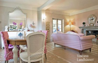 Historic Villa for sale Foiano della Chiana, Tuscany, Living Room