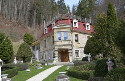 Historic Villa for sale 72574 Bad Urach, Baden-Württemberg, Front view