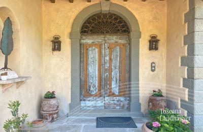 Country House for sale Cortona, Tuscany, Entrance