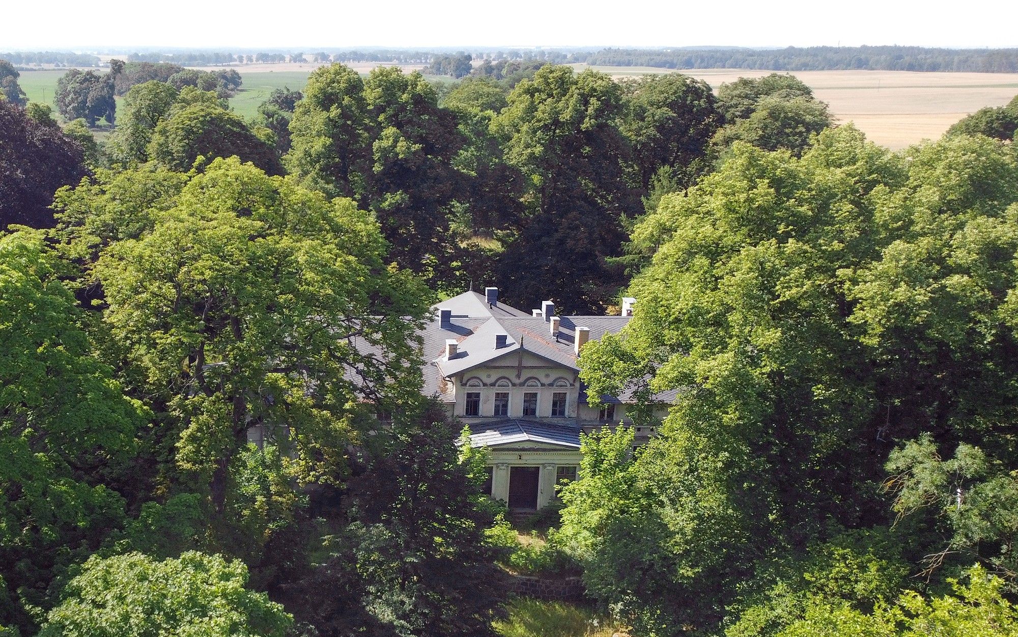 Photos Old Mansion in Stradzewo, West Pomerania near Szczecin