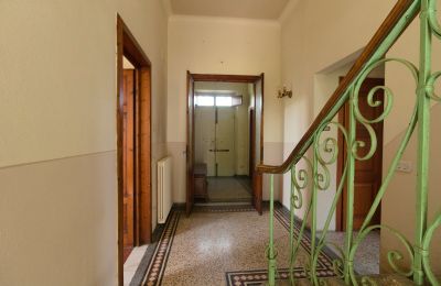 Historic Villa for sale Lucca, Tuscany, Hallway