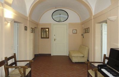 Historic Villa for sale 06063 Magione, Umbria, Image 6/18