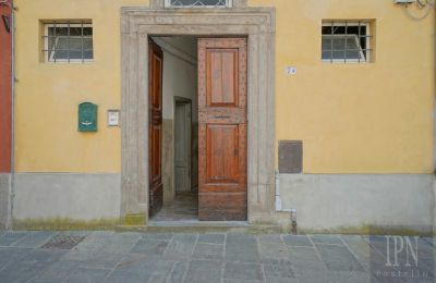 Town House for sale 06019 Umbertide, Piazza 25 Aprile, Umbria, Image 2/25