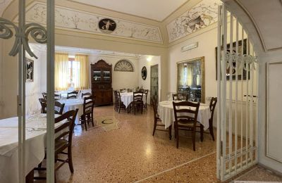 Historic Villa for sale Lavaiano, Tuscany, Image 5/11