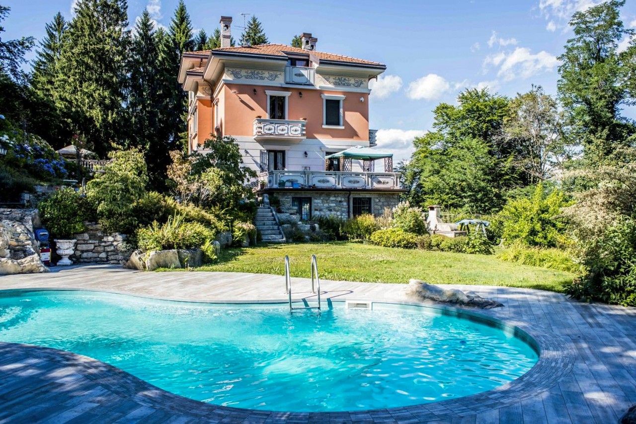 Photos A Private Luxury Retreat: Villa in the Hills of Stresa