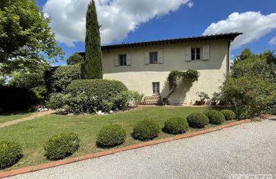 Historic Villa for sale Marti, Tuscany, Image 3/18