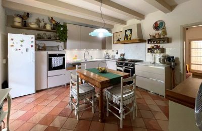Historic Villa for sale Marti, Tuscany, Kitchen