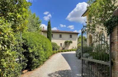 Historic Villa for sale Marti, Tuscany, Access