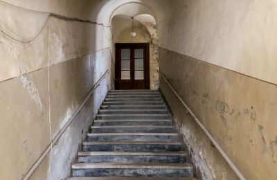 Castle for sale Piobbico, Garibaldi  95, Marche, Staircase