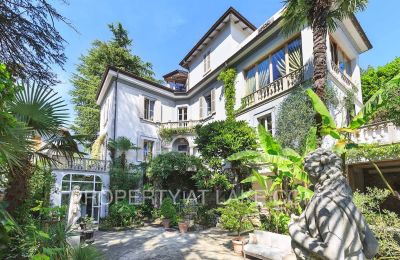 Historic Villa Dizzasco, Lombardy