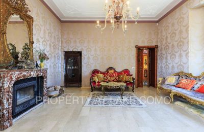 Historic Villa for sale Dizzasco, Lombardy, Living Room