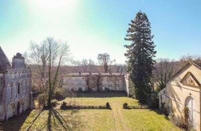 Castle for sale Saintes, New Aquitaine, Front view