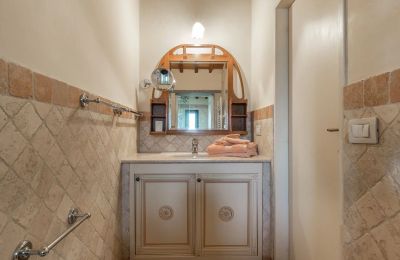 Historic Villa for sale Monsummano Terme, Tuscany, Bathroom