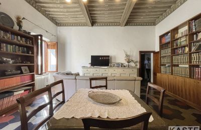 Historic Villa for sale Santo Pietro Belvedere, Tuscany, Image 8/14