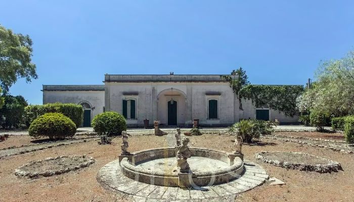 Historic Villa for sale Lecce, Apulia,  Italy