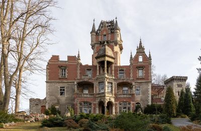 In the Spotlight: Bobrów Castle in Hirschberg Valley, Image 5