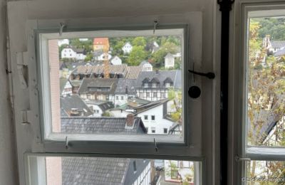 Town House for sale 53945 Blankenheim, North Rhine-Westphalia:  Zum Lüften Fenster im Fenster
