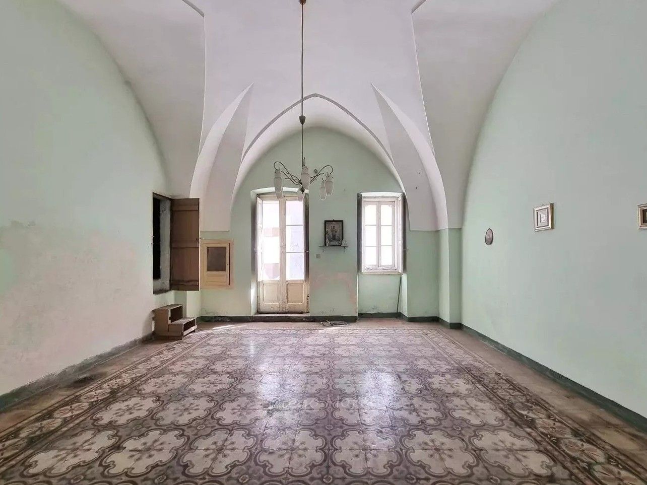 Photos Ancient Town House for Sale in Oria