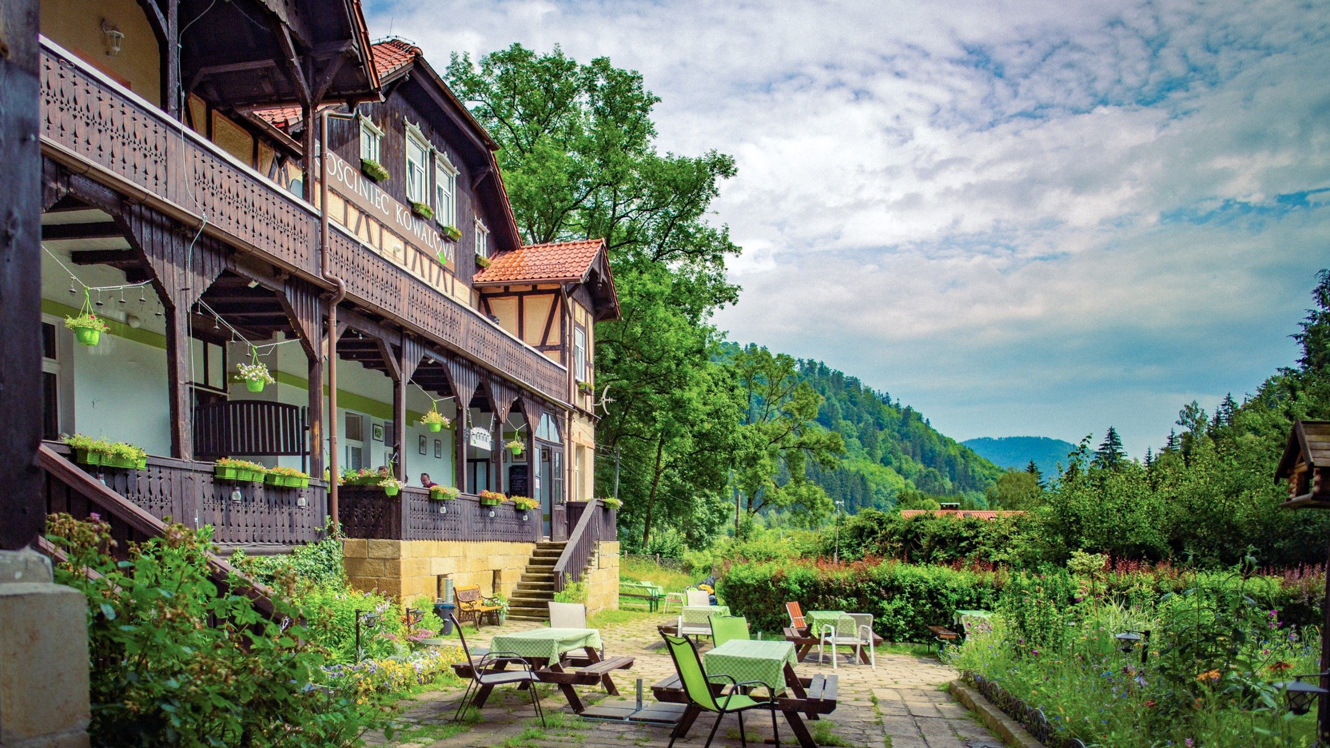 Photos Charming historic mountain inn, Central Sudetes