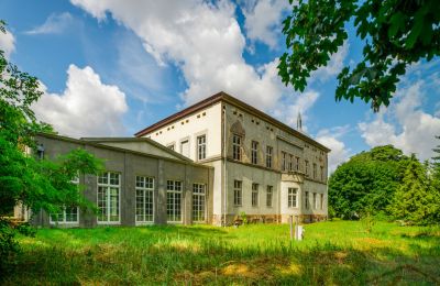 Castle for sale Krąpiel, Pałac w Krąpielu, West Pomeranian Voivodeship, Image 3/15