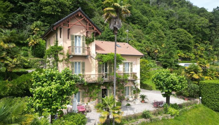 Historic Villa for sale Meina, Piemont,  Italy