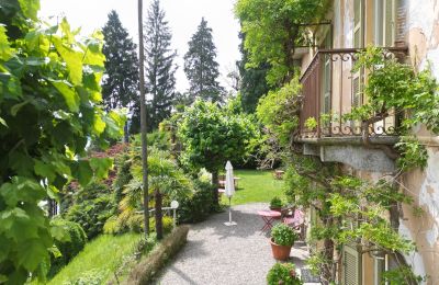 Historic Villa for sale Meina, SS33 del Sempione 13, Piemont, Image 34/38