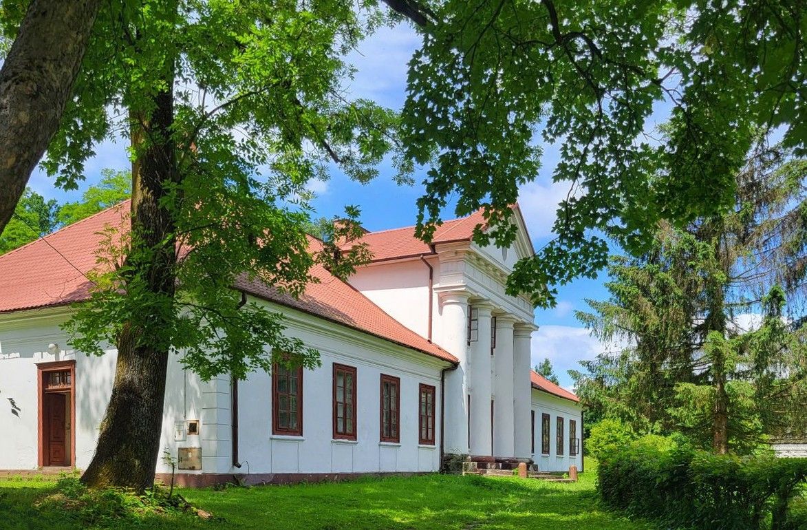 Photos Wonderful classical country manor in Rożnów - commission-free