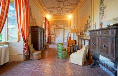 Historic Villa for sale Gragnano, Tuscany, Gallery