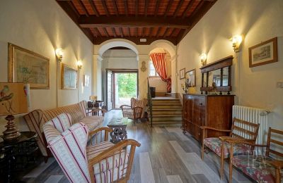 Historic Villa for sale Gragnano, Tuscany, Image 8/35