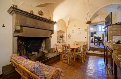 Historic Villa for sale Gragnano, Tuscany, Image 10/35