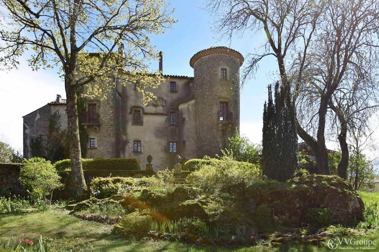 Photos Refurbished castle in Grands Causses Nature Park, South of France