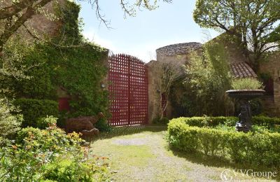 Medieval Castle for sale Le Caylar, Occitania, Image 2/13