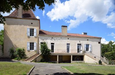 Manor House for sale Penne-d'Agenais, New Aquitaine, Exterior View