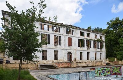 Monastery for sale Foix, Occitania, Château