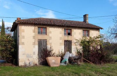 Castle for sale Blaye, New Aquitaine, Outbuilding