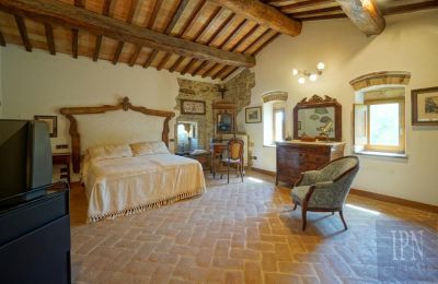 Manor House for sale 06014 Montone, Umbria, Image 12/36