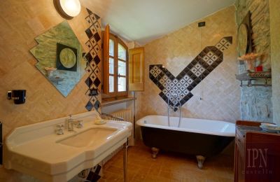 Manor House for sale 06014 Montone, Umbria, Image 24/36