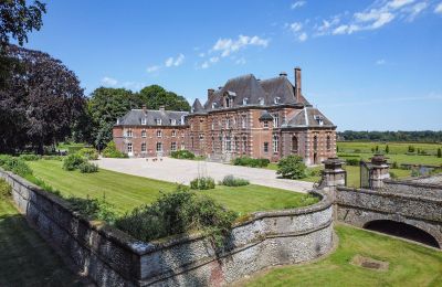 Castle for sale Gisors, Normandy, Front view