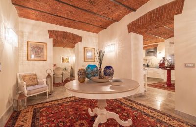 Historic Villa for sale 28040 Lesa, Piemont, Image 17/42